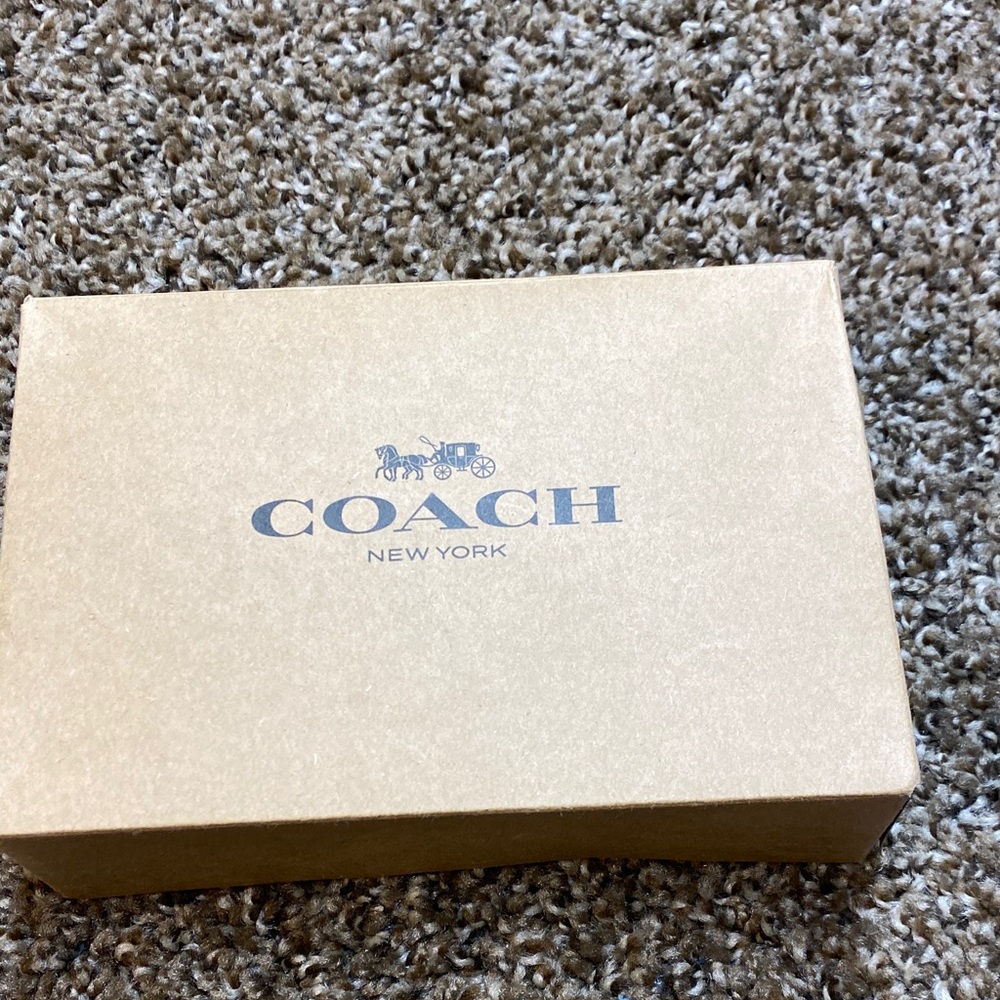 Coach Turquoise Wristlet - Picture 2 of 4
